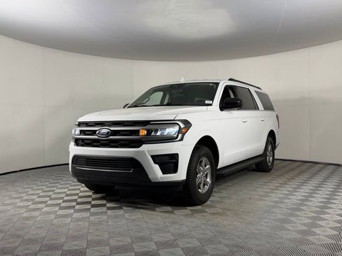 Used 2024 Ford Expedition Max XL image 3
