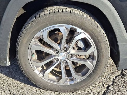 Used 2020 GMC Terrain SLT w/ Preferred Package image 9