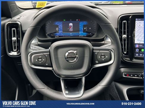 Used 2026 Volvo XC40 B5 Ultra w/ Climate Package AWD/4WD image 14
