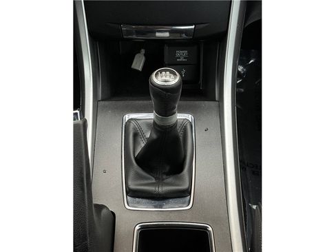 Used 2013 Honda Accord Sport image 18