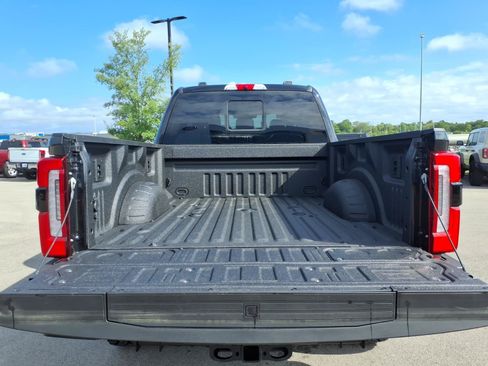 Certified 2026 Ford F250 Platinum w/ Tremor Off-Road Package AWD/4WD image 16