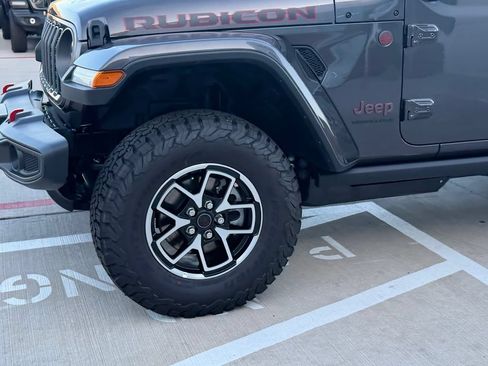 New 2026 Jeep Wrangler Unlimited Rubicon AWD/4WD image 9