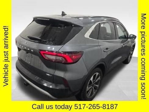 Used 2023 Ford Escape Platinum w/ Class II Trailer Tow Package AWD/4WD image 3
