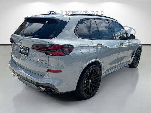 Used 2024 BMW X5 sDrive40i w/ M Sport Package image 6