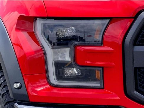 Used 2019 Ford F150 Raptor w/ Equipment Group 802A Luxury AWD/4WD image 28