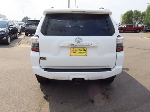Used 2021 Toyota 4Runner SR5 AWD/4WD image 6