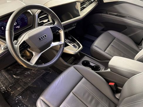 Certified 2023 Audi Q4 e-tron Premium Plus w/ Premium Plus RWD image 9