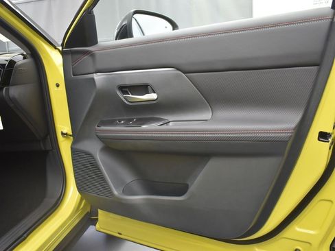New 2025 Nissan Kicks SR AWD/4WD image 26