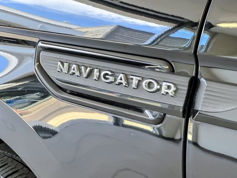 Certified 2023 Lincoln Navigator L Reserve AWD/4WD image 29