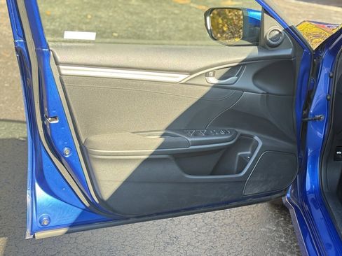 Used 2018 Honda Civic EX image 13