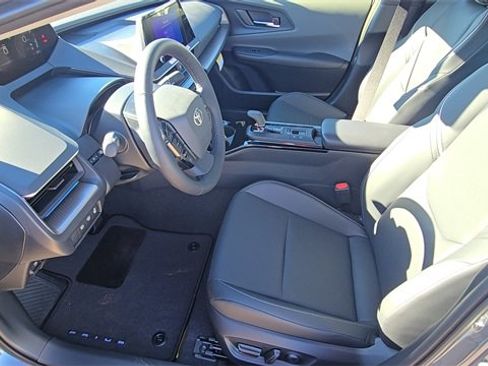 New 2026 Toyota Prius XLE image 13