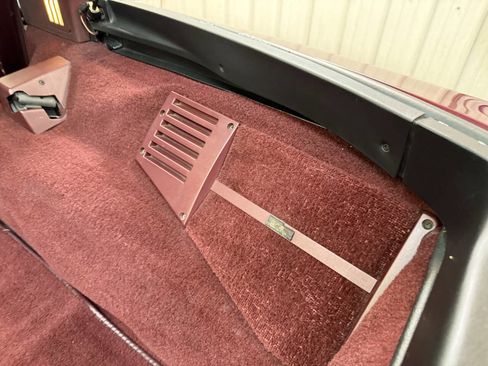 Used 1993 Chevrolet Corvette Coupe image 49