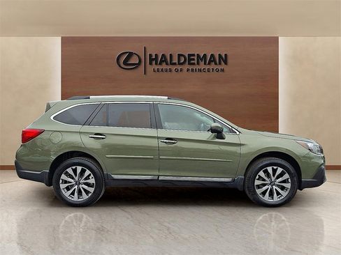 Used 2019 Subaru Outback 3.6R Touring image 7