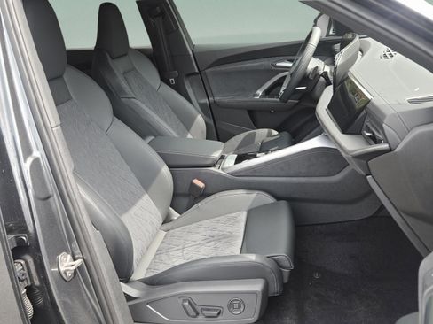 New 2026 Audi SQ5 Premium Plus image 16