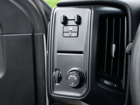 Used 2018 Chevrolet Silverado 3500 W/T RWD image 20