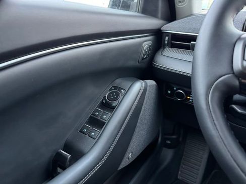 Certified 2025 Ford Mustang Mach-E Premium image 29