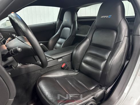 Used 2009 Chevrolet Corvette ZR1 w/ Preferred Equipment Group image 24