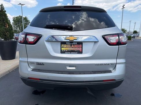 Used 2014 Chevrolet Traverse LT w/ LPO, 'HIT The Road' Package AWD/4WD image 5