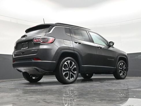 Used 2023 Jeep Compass Limited AWD/4WD image 24