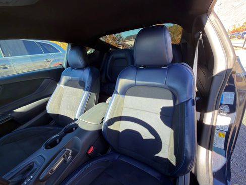 Used 2024 Ford Mustang Dark Horse image 27