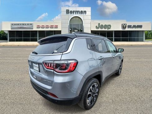 Used 2024 Jeep Compass Limited AWD/4WD image 6