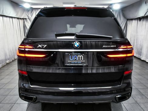 Used 2023 BMW X7 xDrive40i w/ Executive Package image 5