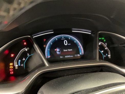 Used 2019 Honda Civic EX image 13