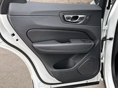 Certified 2025 Volvo XC60 B5 Plus image 13