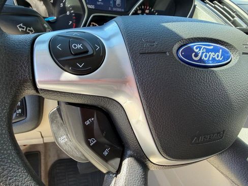 Used 2015 Ford Escape SE AWD/4WD image 28