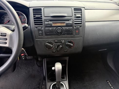 Used 2012 Nissan Versa 1.8 S w/ Plus Pkg image 16