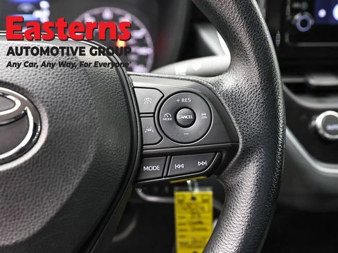 Used 2023 Toyota Corolla LE image 16