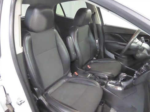 Used 2013 Buick Encore Convenience image 21