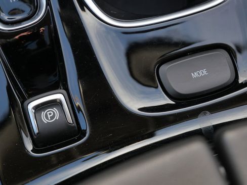 Used 2023 Buick Envision Essence w/ Sport Touring Package image 47