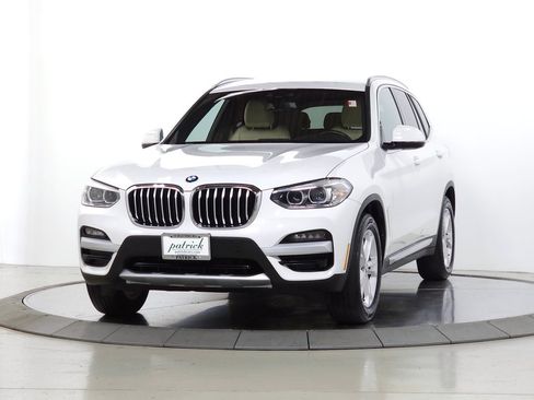 Used 2021 BMW X3 xDrive30i AWD/4WD image 3