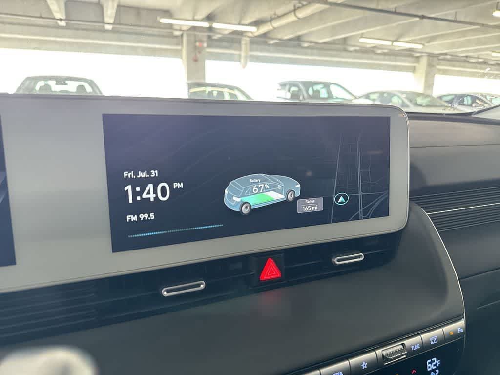 Used 2024 Hyundai Ioniq 5 SE AWD/4WD image 16
