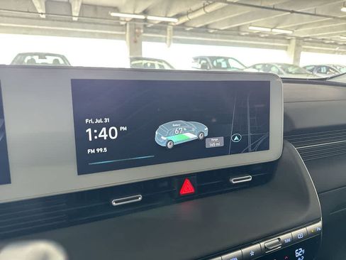 Used 2024 Hyundai Ioniq 5 SE AWD/4WD image 16