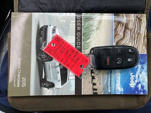 Used 2015 Jeep Grand Cherokee Limited AWD/4WD image 38