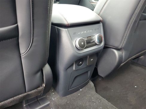 New 2026 Ford Explorer ST-Line image 28