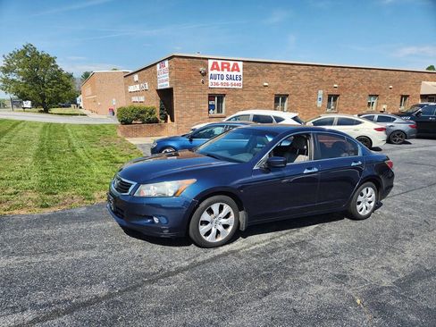Used 2010 Honda Accord EX-L image 1