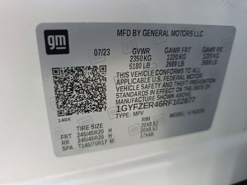 Used 2024 Cadillac XT4 Sport image 35