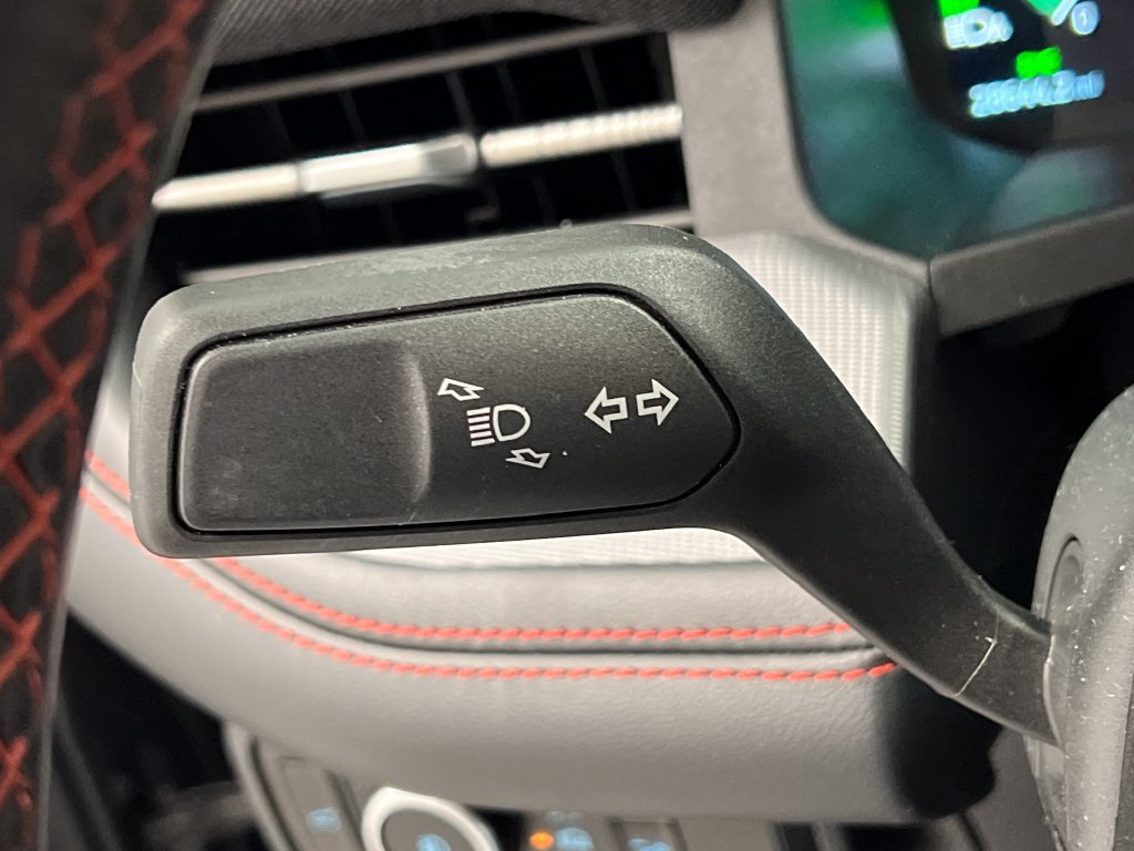 Used 2025 Ford Explorer ST-Line AWD/4WD image 54
