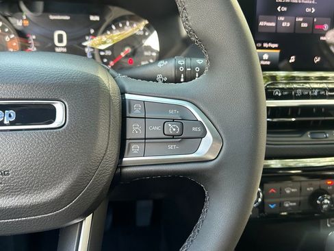 New 2026 Jeep Compass Limited image 43