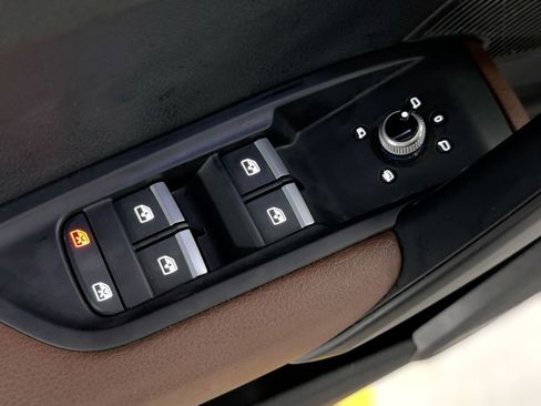 Used 2018 Audi Q5 2.0T Premium Plus w/ Premium Plus Package image 13