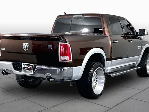 Used 2015 RAM 1500 Laramie RWD image 12
