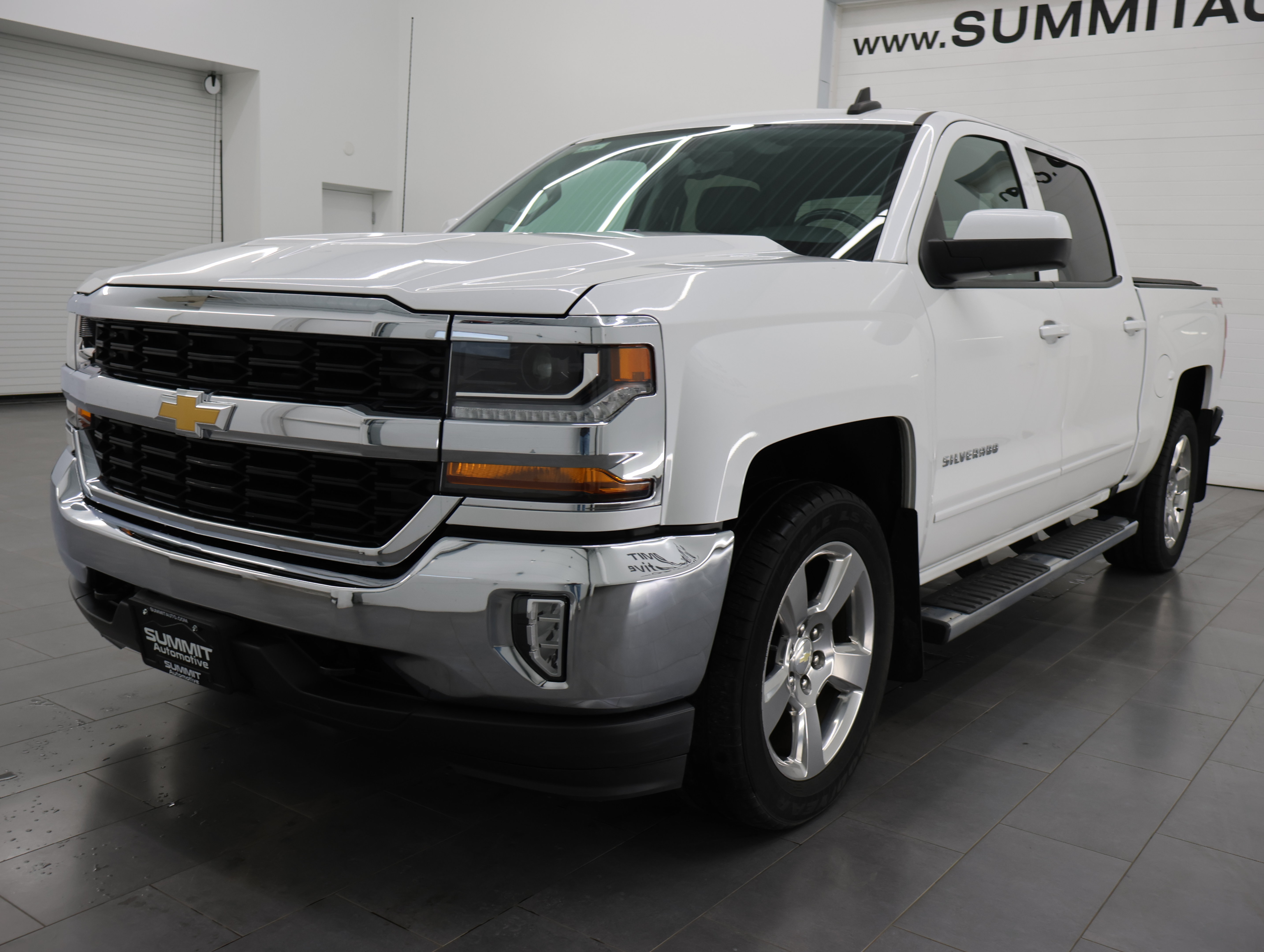 Used 2016 Chevrolet Silverado 1500 LT w/ All Star Edition AWD/4WD image 7