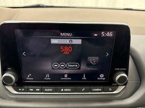 Used 2023 Nissan Rogue SV image 26