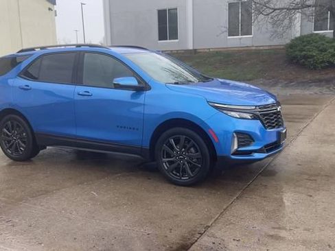 Used 2024 Chevrolet Equinox RS w/ RS Leather Package image 2