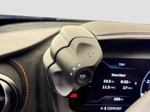 Used 2024 McLaren 750S Spider image 22