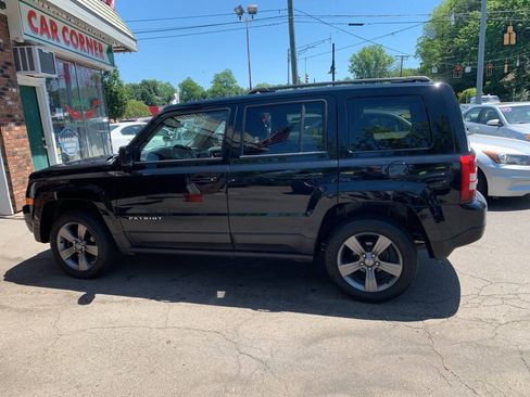 Used 2015 Jeep Patriot High Altitude AWD/4WD image 7