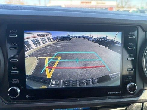 Certified 2023 Toyota Tacoma TRD Sport w/ Technology Package image 18